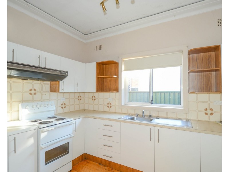 9 Swan Street, Revesby NSW 2212