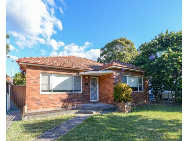 9 Swan Street, Revesby NSW 2212