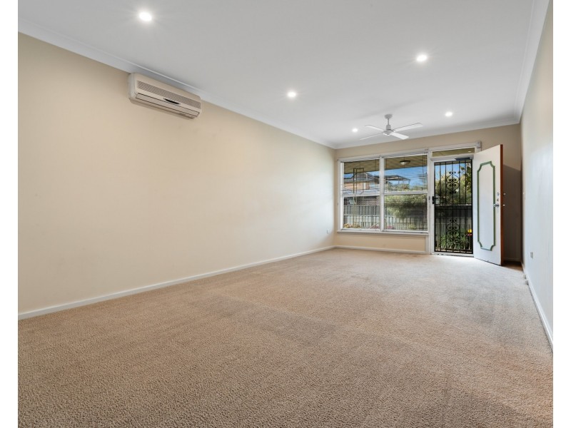 4/115 Tompson Road, Panania NSW 2213