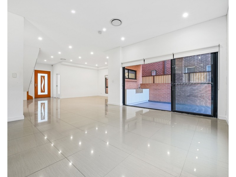 1 Centaur Street, Revesby NSW 2212