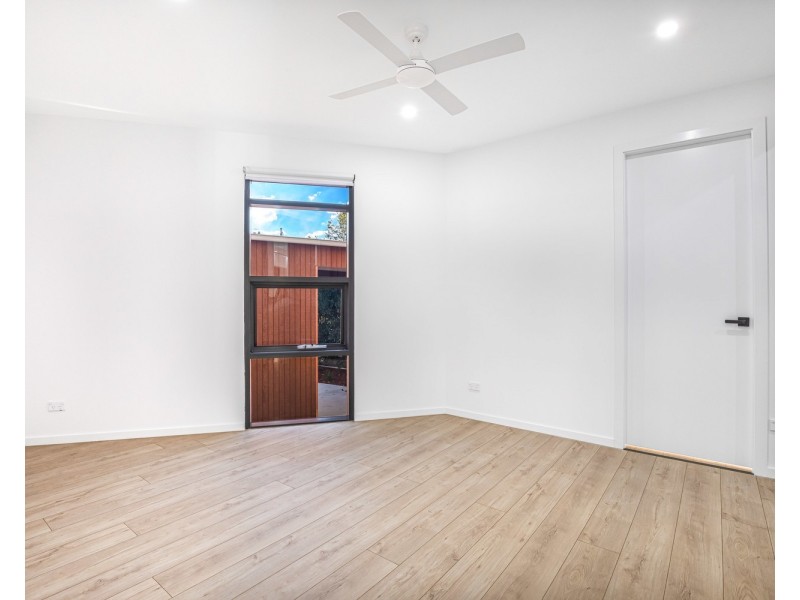 7 Samoa Street, Picnic Point NSW 2213