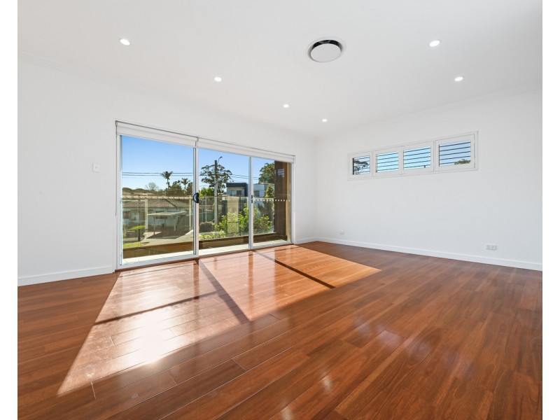 45 Uranus Road, Revesby NSW 2212