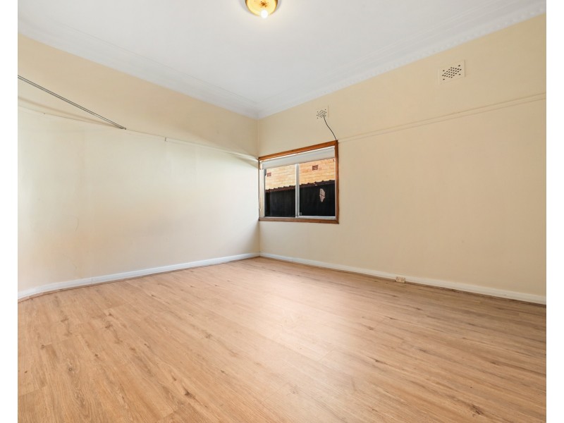 1/27 Howard Road, Padstow NSW 2211