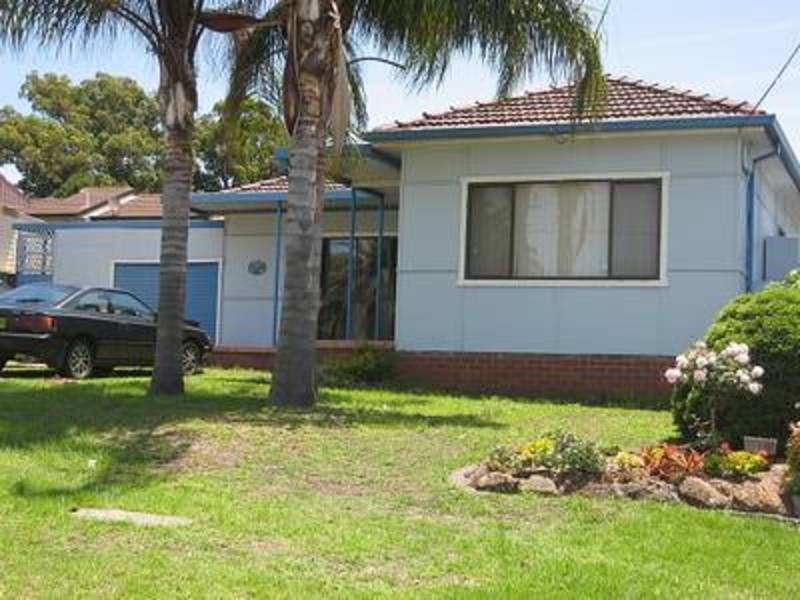 12 Mahnken Avenue, Revesby NSW 2212