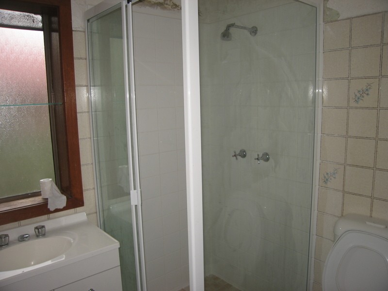 8 Hinemoa Street, Panania NSW 2213