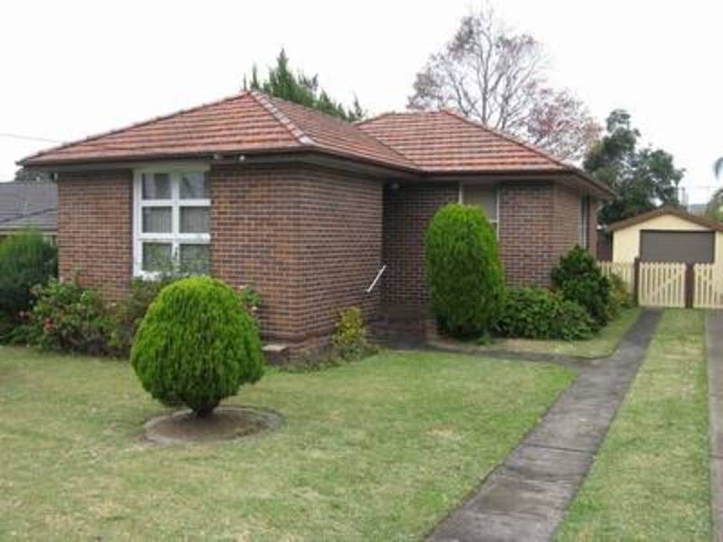 5 Brett Street, Revesby NSW 2212