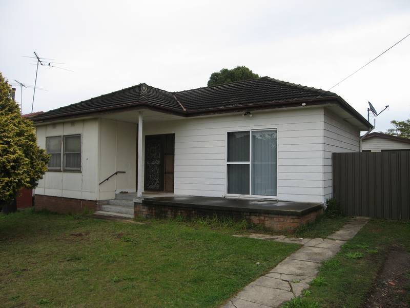 18 Richardson Avenue, Padstow NSW 2211