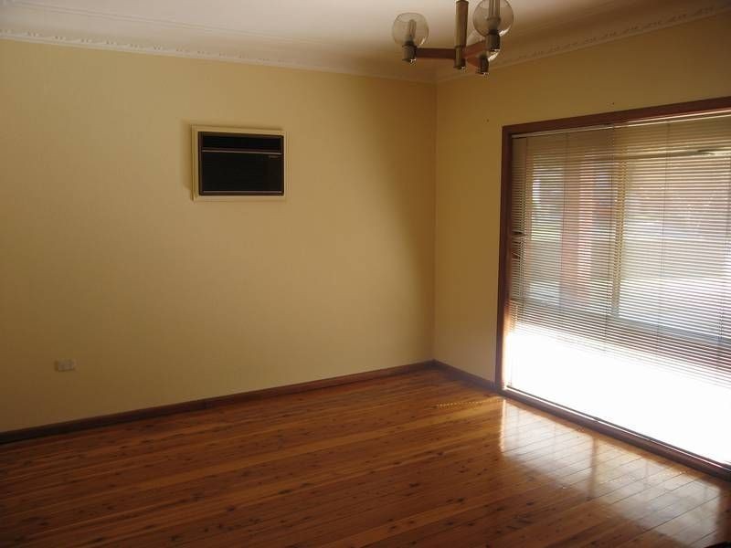 15 Stiles Avenue, Revesby NSW 2212
