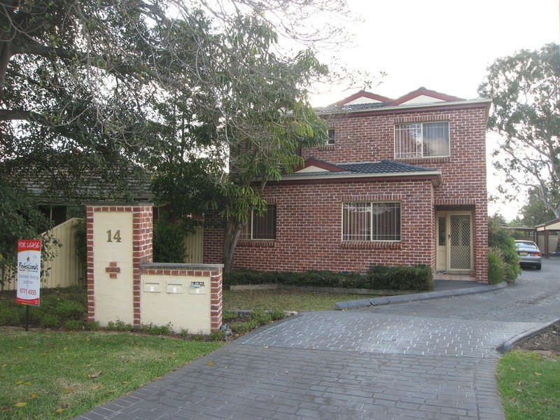 1/14 Kingston Avenue, Panania NSW 2213