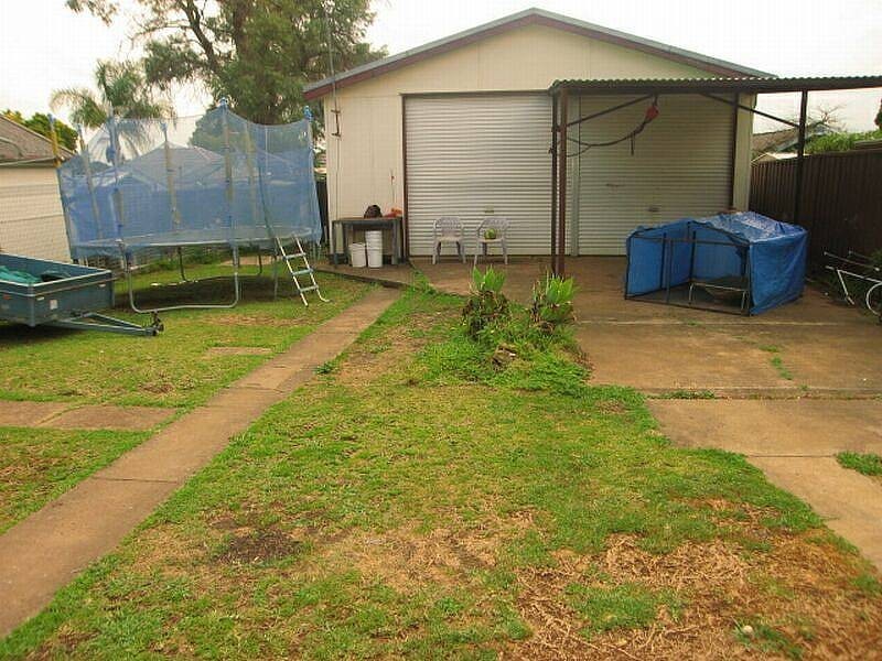 16 Malvern Street, Panania NSW 2213