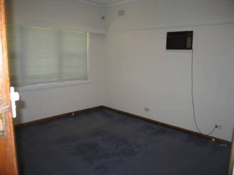 13 Bowden Boulevard, Yagoona NSW 2199