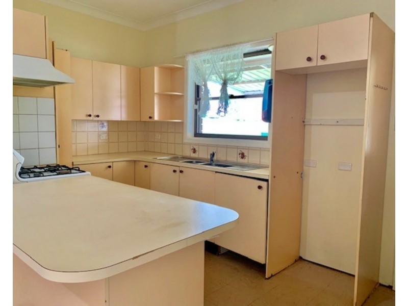 64 Picnic Point Road, Picnic Point NSW 2213