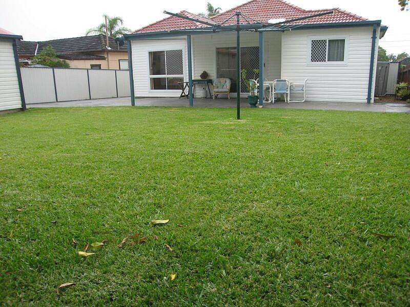 Picnic Point NSW 2213