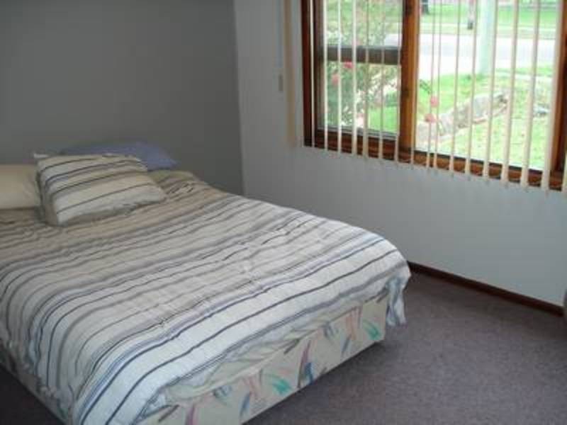 15 Lehn Road, East Hills NSW 2213