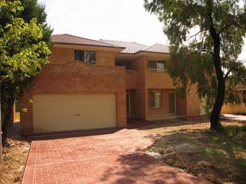 16 Dickenson Street, Panania NSW 2213