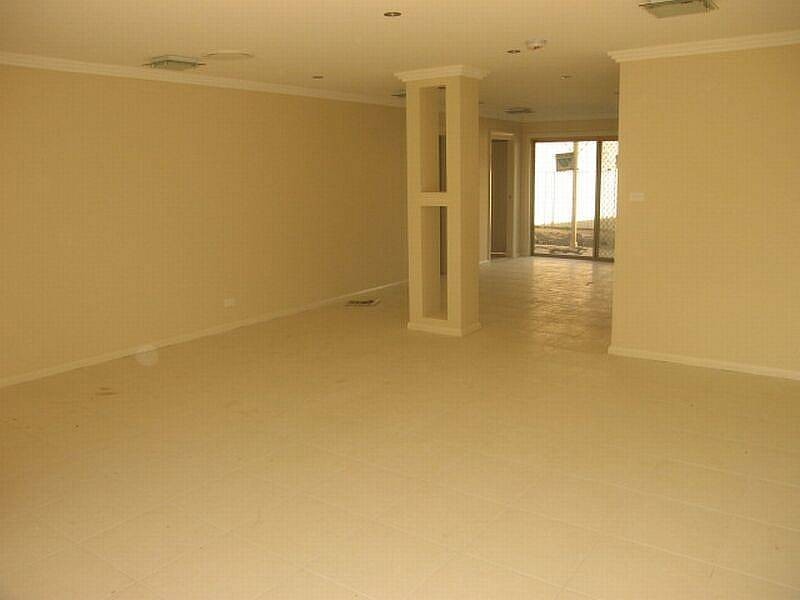 13 Forrest Road, East Hills NSW 2213