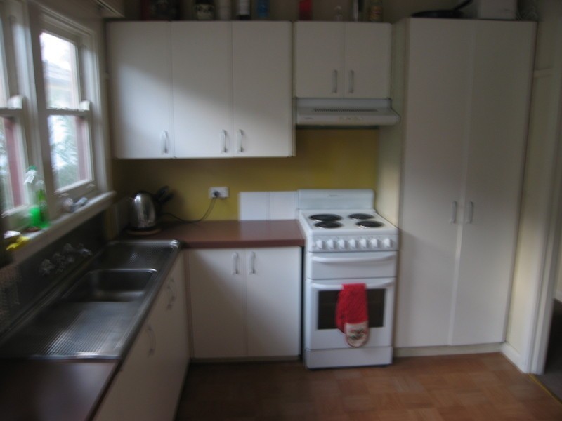 38 Kelvin Parade, Picnic Point NSW 2213