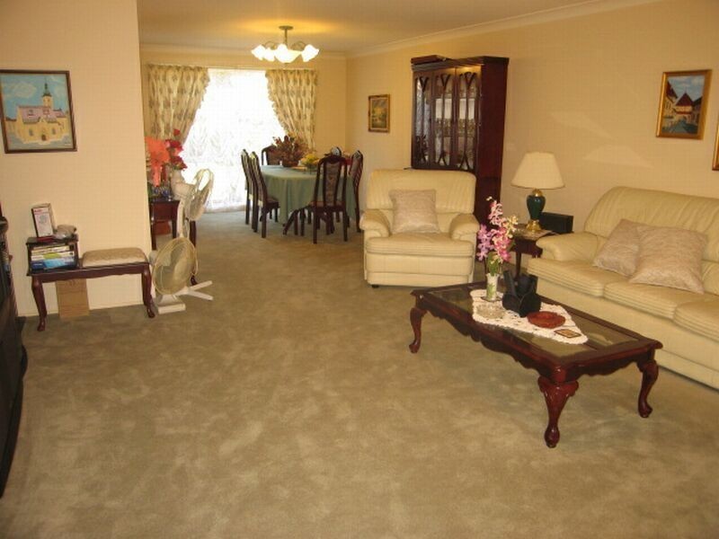 13 Parkview Avenue, Picnic Point NSW 2213