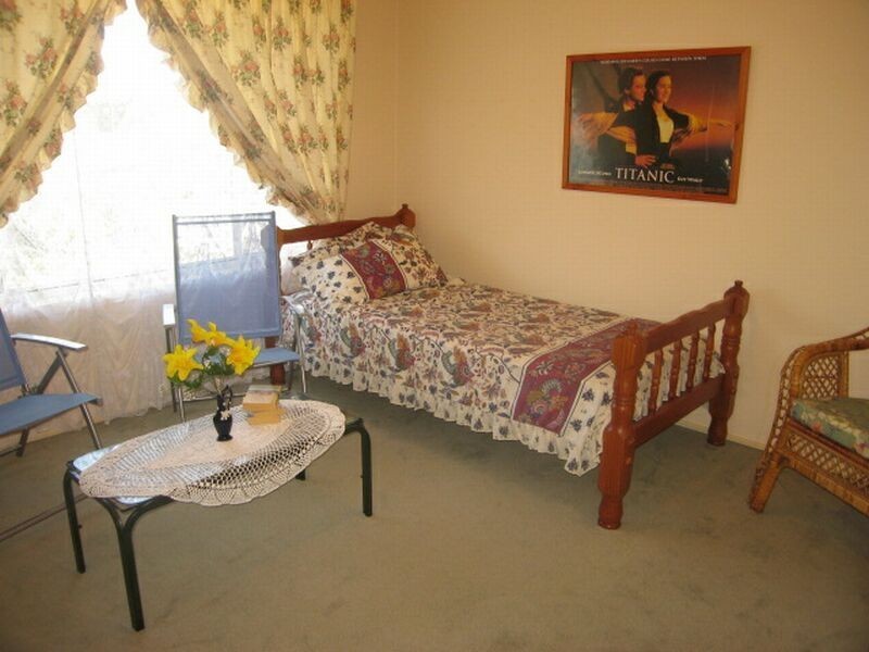 13 Parkview Avenue, Picnic Point NSW 2213