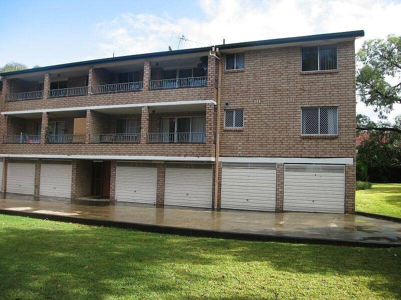 9,10/1 Stacey (South) Street, Bankstown NSW 2200