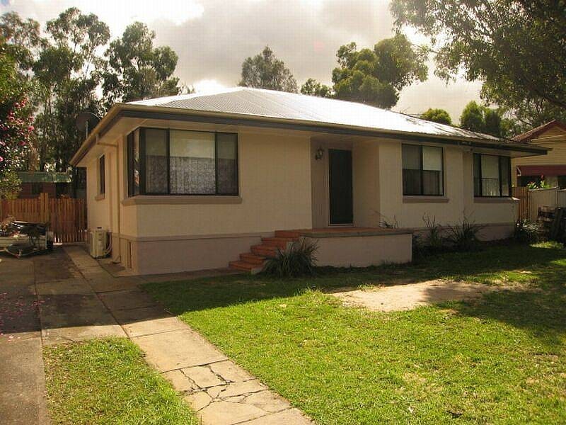 22 Mae Crescent, Panania NSW 2213