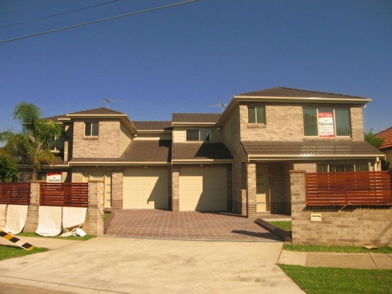 13 Forrest Road, East Hills NSW 2213