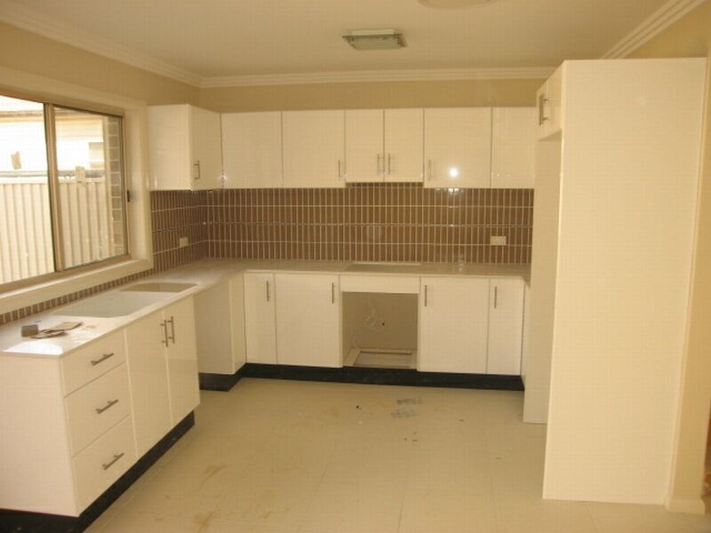 13 Forrest Road, East Hills NSW 2213