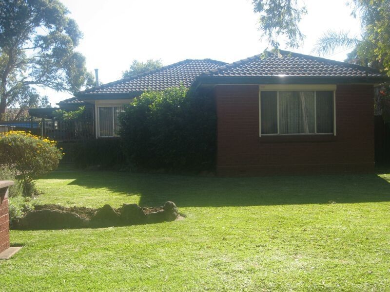 17 Ingram Avenue, Milperra NSW 2214