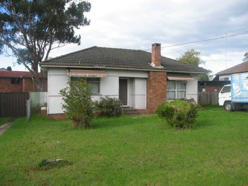 3 Glenview Avenue, Revesby NSW 2212