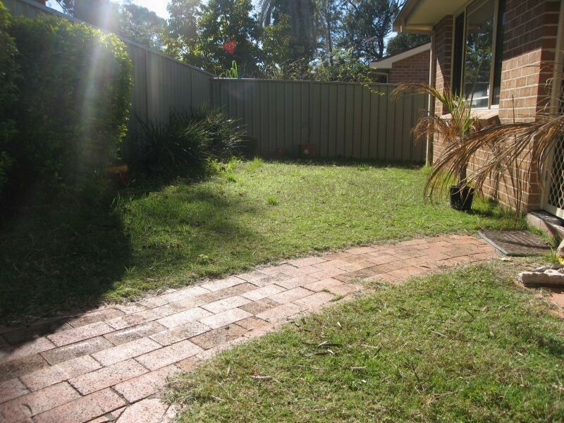 2/10 Forrest Road, East Hills NSW 2213