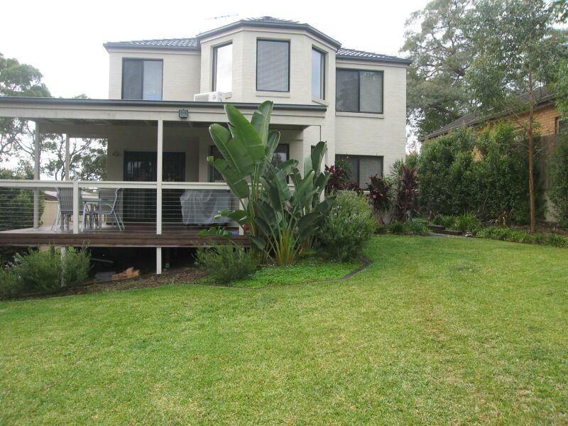 19 Lorraine Avenue, Padstow Heights NSW 2211