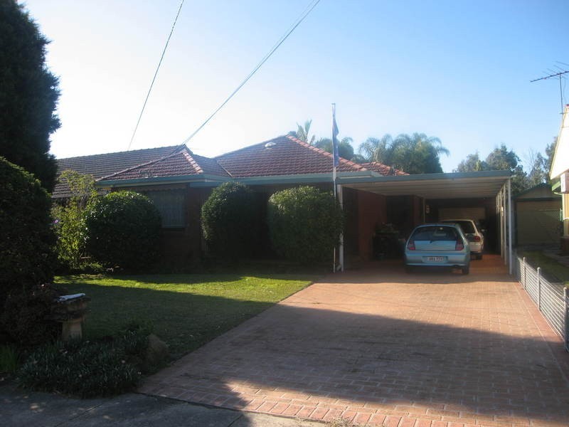 109 Kennedy Street, Picnic Point NSW 2213