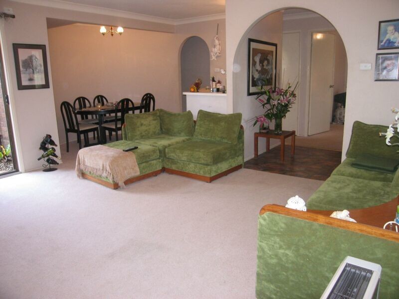 24 Apex Avenue, Picnic Point NSW 2213