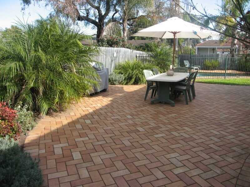 24 Apex Avenue, Picnic Point NSW 2213