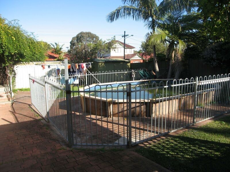 115 Gibson Avenue, Padstow NSW 2211