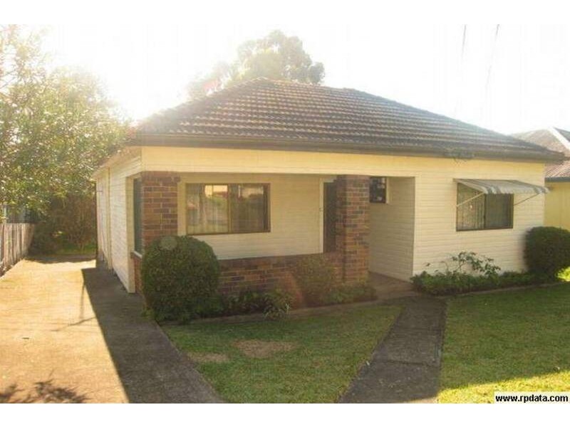 18 Meager Avenue, Padstow NSW 2211