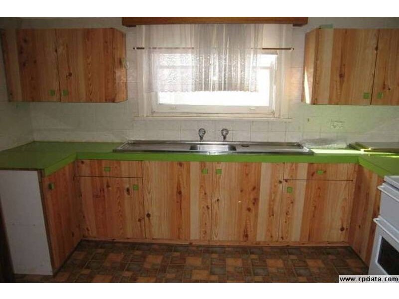 15 Singleton Avenue, East Hills NSW 2213