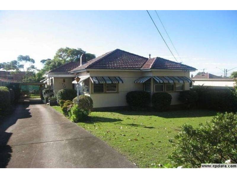 2 Parmal Avenue, Padstow NSW 2211