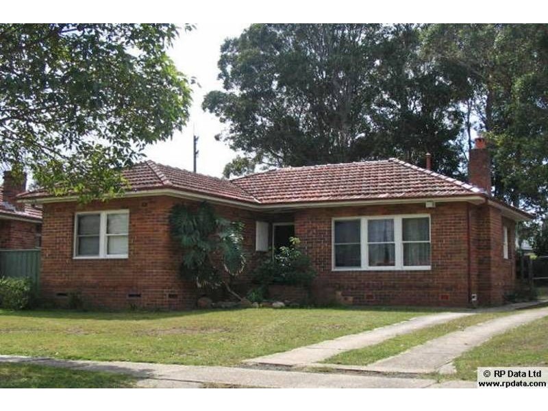 31 Montgomery Avenue, Revesby NSW 2212