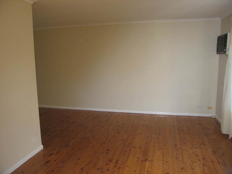 2/89 Lucas Road, East Hills NSW 2213