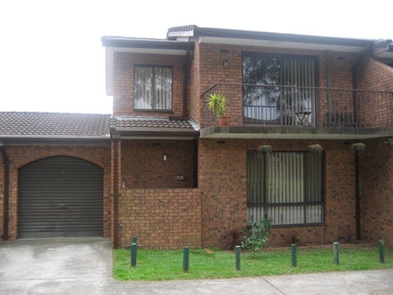 8/108 Gibson Avenue, Padstow NSW 2211