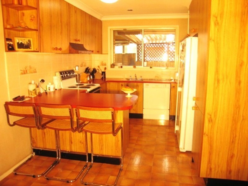 13 Nieuport Avenue, Milperra NSW 2214