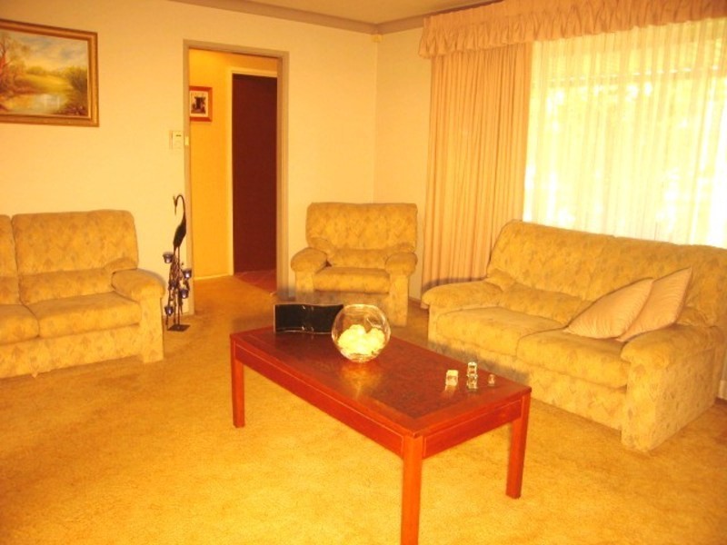 13 Nieuport Avenue, Milperra NSW 2214