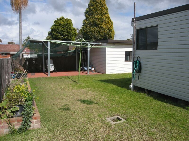 25 Lucas Road, East Hills NSW 2213