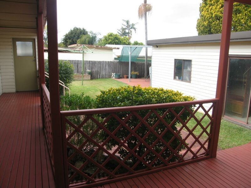 25 Lucas Road, East Hills NSW 2213