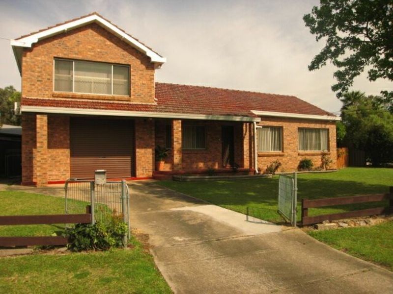 16 Alliance Avenue, Revesby NSW 2212