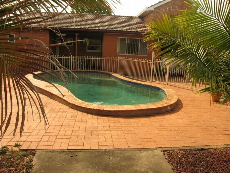 16 Alliance Avenue, Revesby NSW 2212