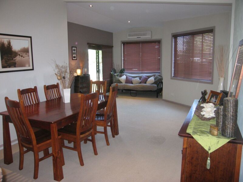 34 Amiens Avenue, Milperra NSW 2214