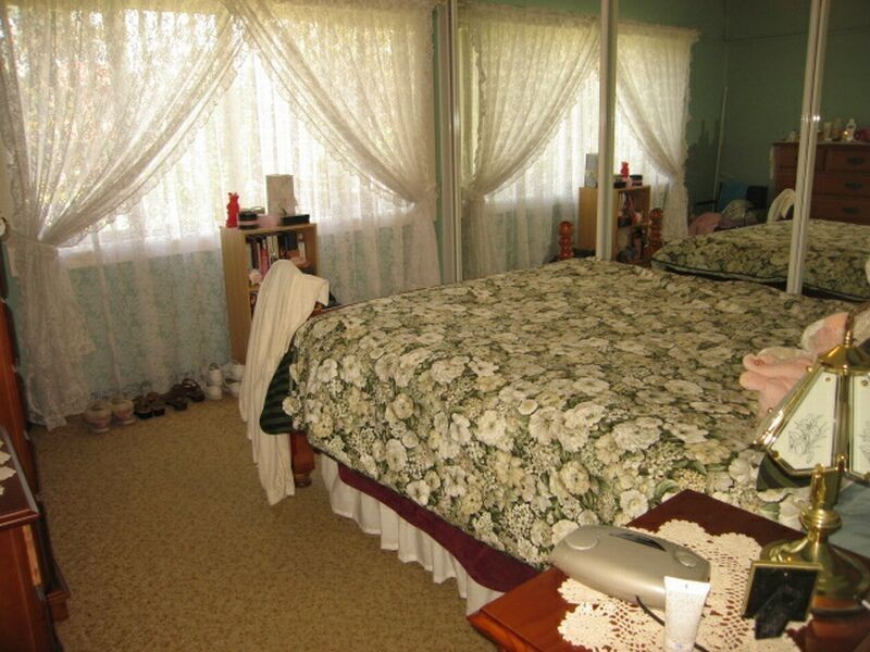 10 Doris Street, Picnic Point NSW 2213