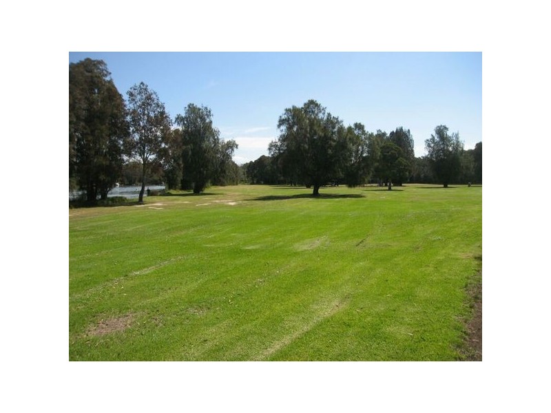 650 Henry Lawson Drive, East Hills NSW 2213